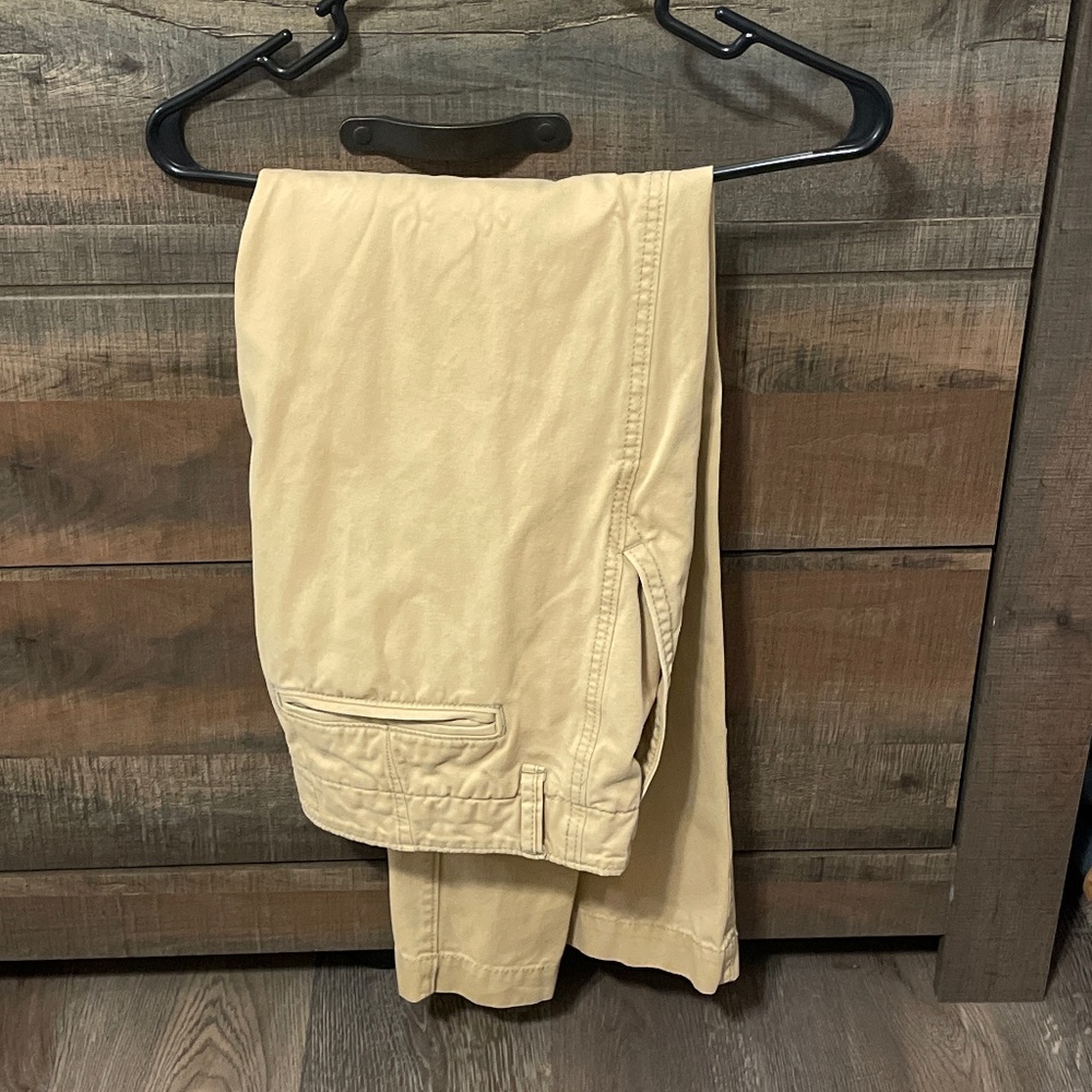 American Eagle Khaki Pants